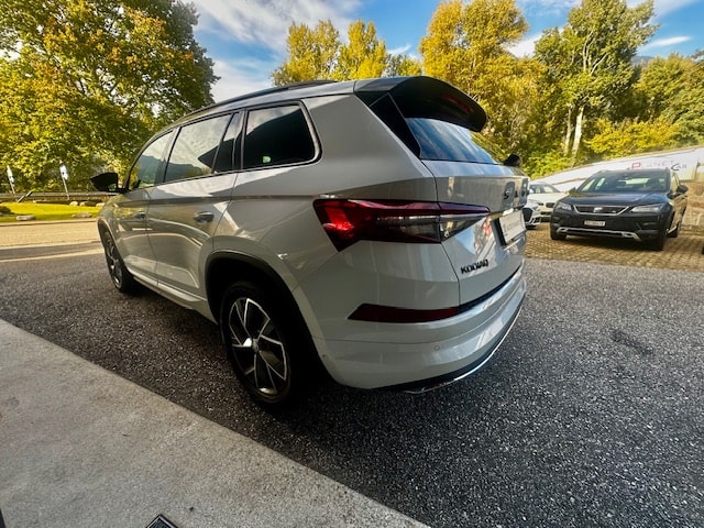 SKODA Kodiaq 2.0 TSI 4x4 SportLine-image-9