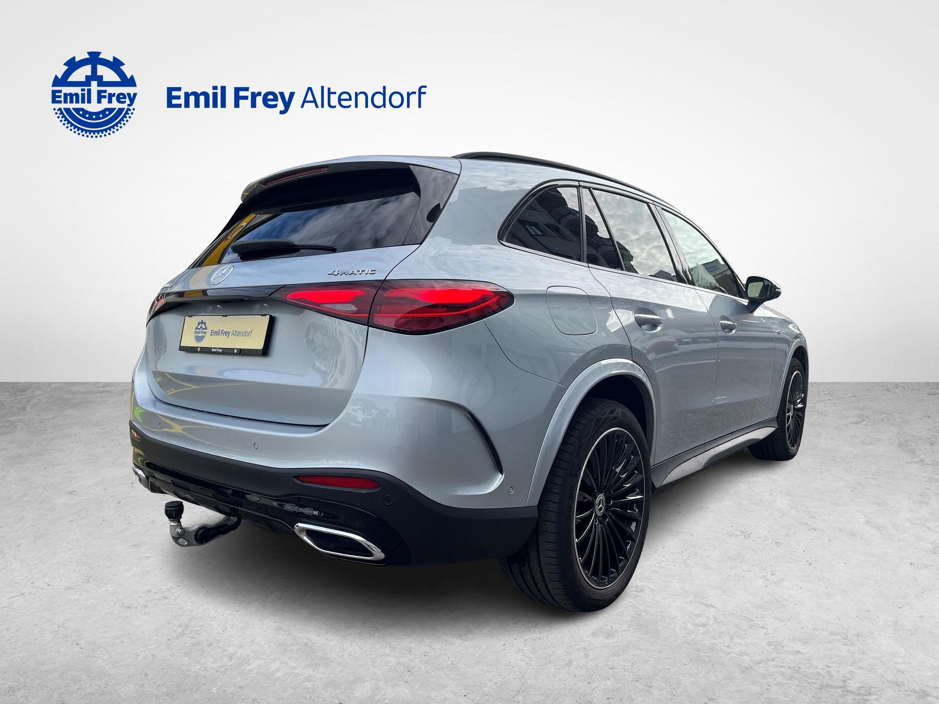 MERCEDES-BENZ GLC 300 de 4MATIC AMG Line EQ Star-image-4