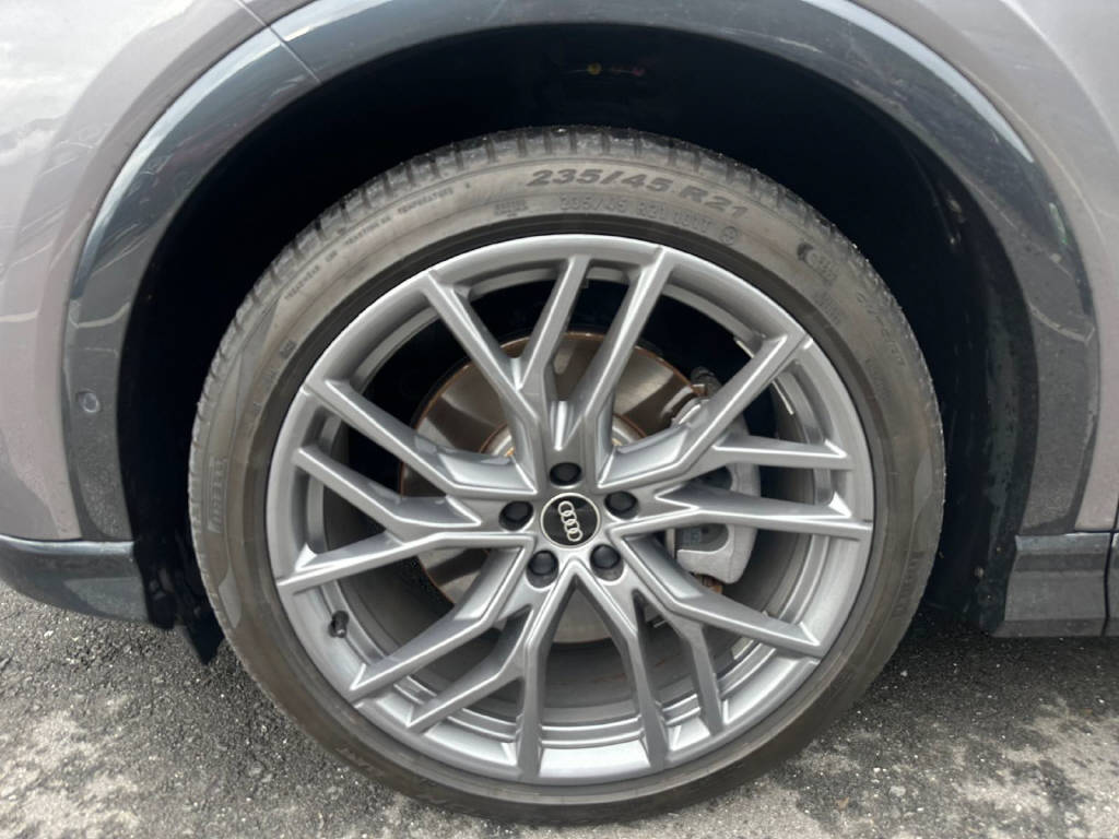 AUDI Q4 e-tron Sportback 50 quattro (CH)-image-5