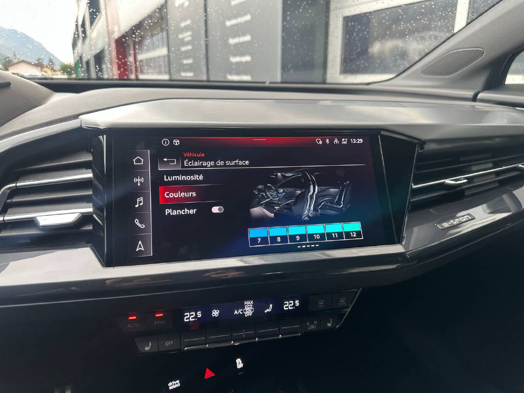 AUDI Q4 e-tron Sportback 50 quattro (CH)-image-6