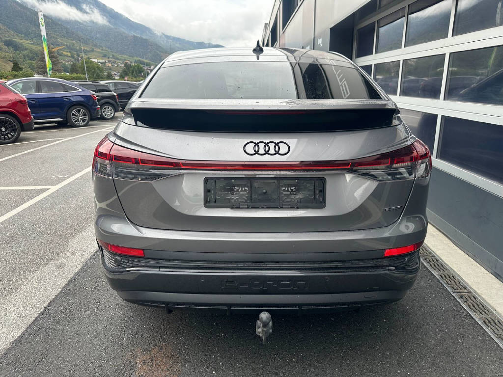 AUDI Q4 e-tron Sportback 50 quattro (CH)-image-4