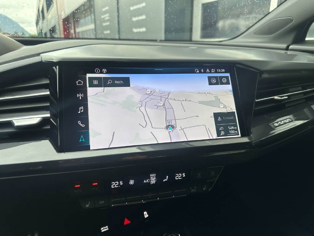 AUDI Q4 e-tron Sportback 50 quattro (CH)-image-13
