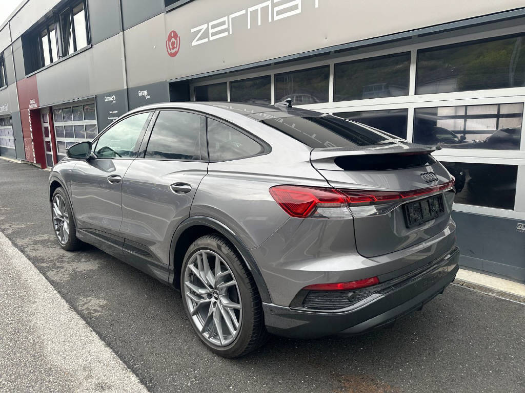 AUDI Q4 e-tron Sportback 50 quattro (CH)-showroom-element-3