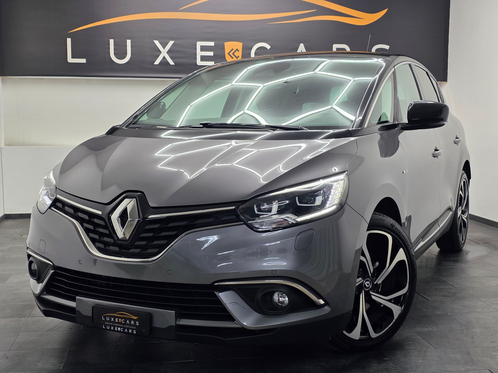 RENAULT Scénic 1.5 dCi INTENS EDC*Frisch MFK und Service*8 fach Räder*Leder*-image-3