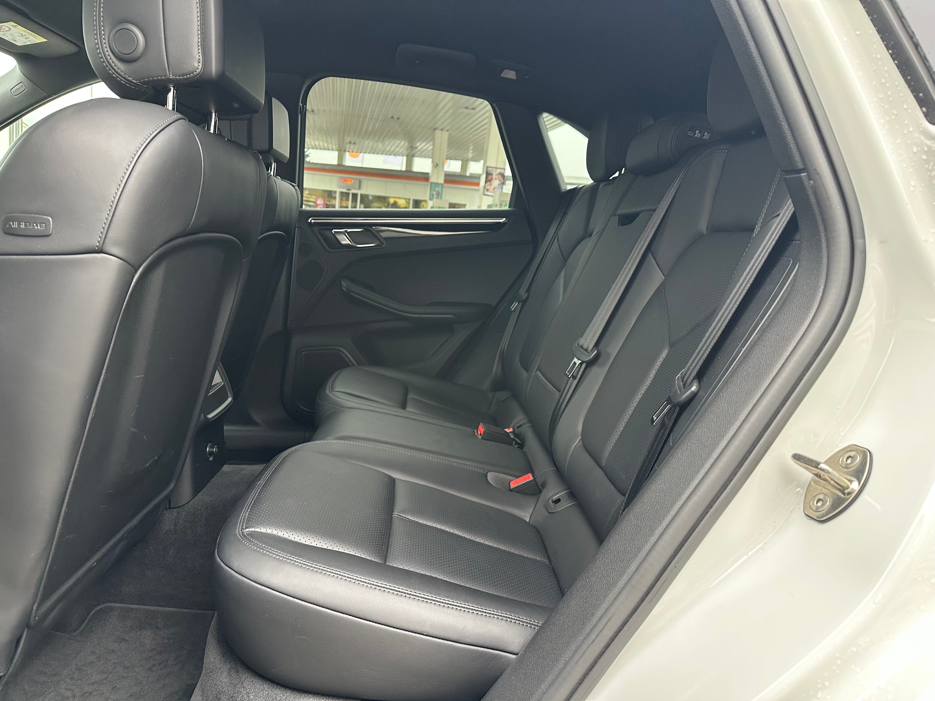 PORSCHE Macan S Diesel PDK-image-8