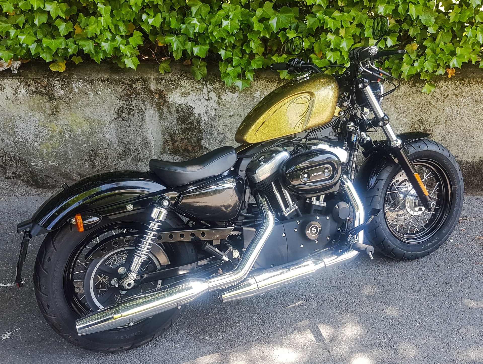 HARLEY-DAVIDSON XL 1200 X Forty Eight-showroom-element-1