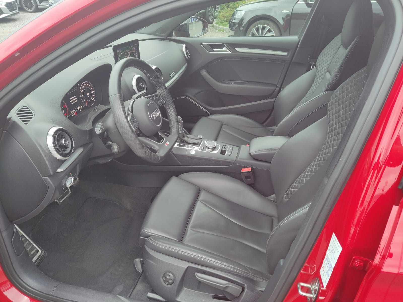 AUDI A3 Sportback 40 TFSI S-tronic-image-8