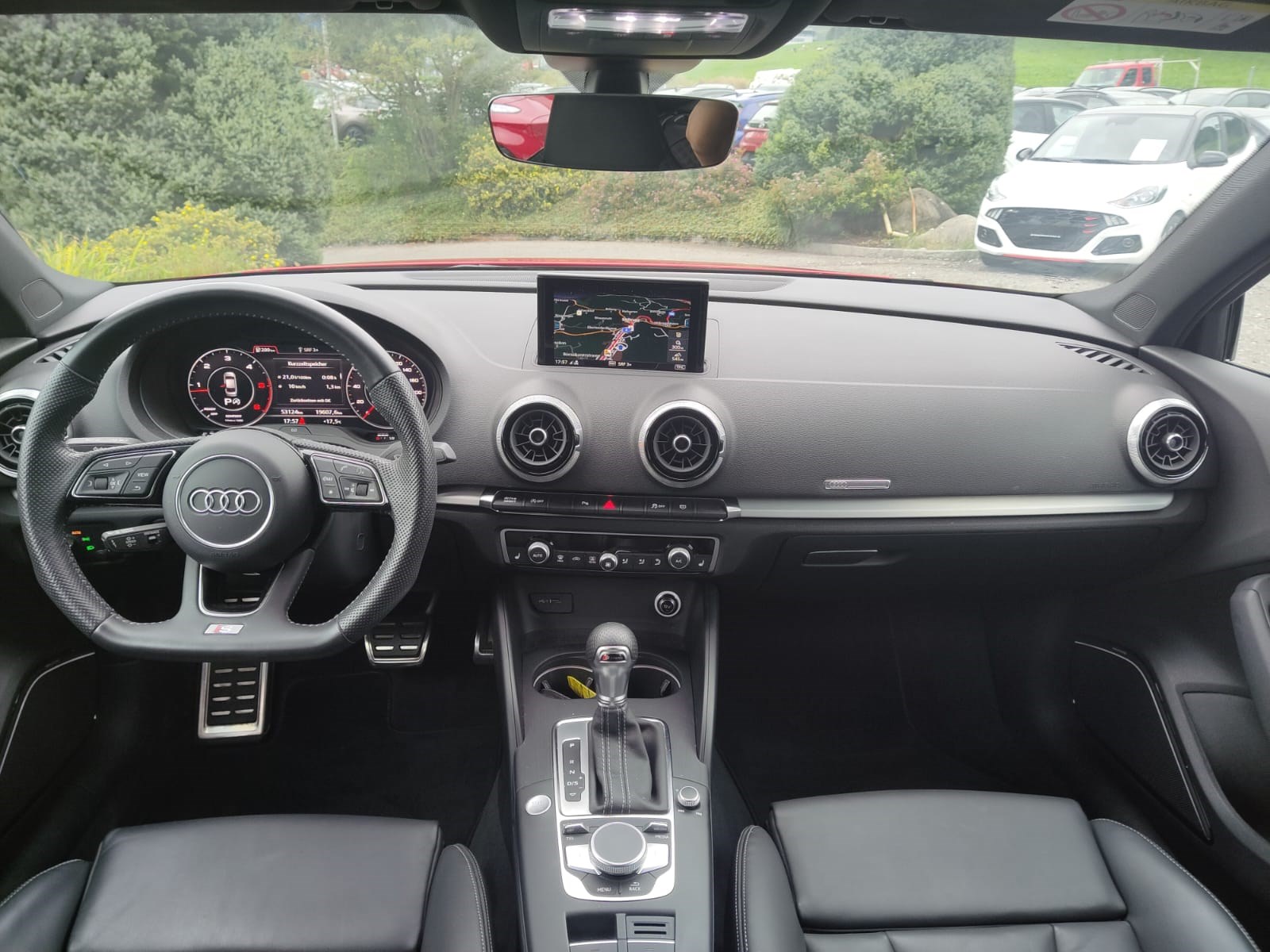 AUDI A3 Sportback 40 TFSI S-tronic-image-9