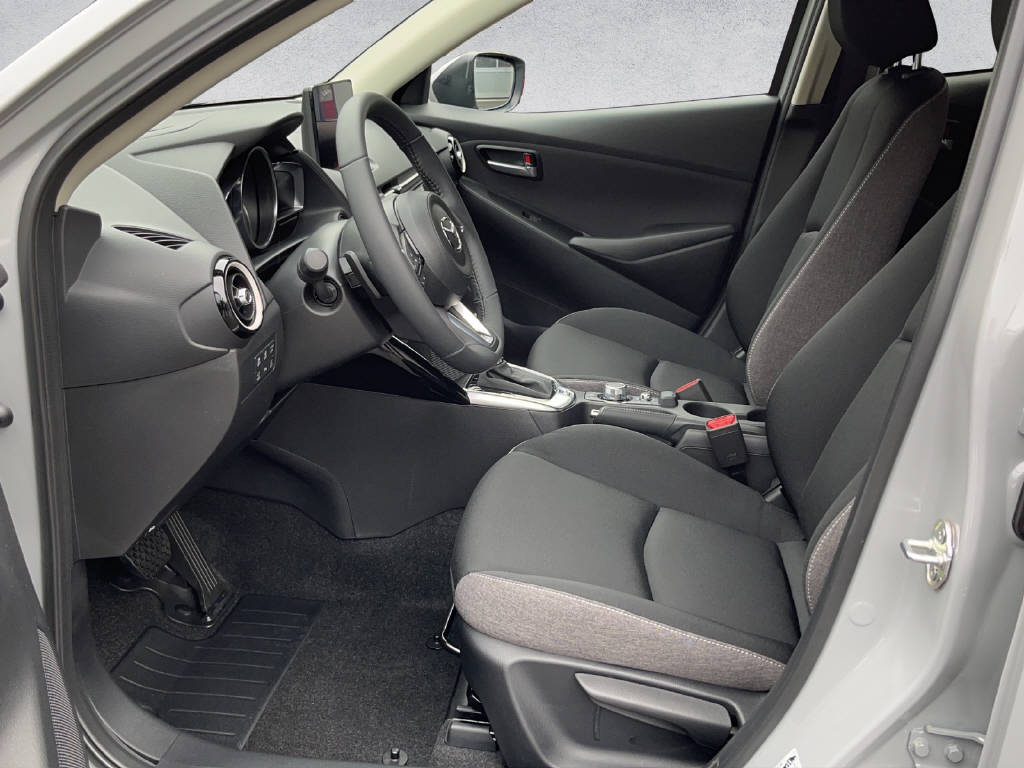 MAZDA 2 1.5 90 Exclusive-Line Automat-image-4
