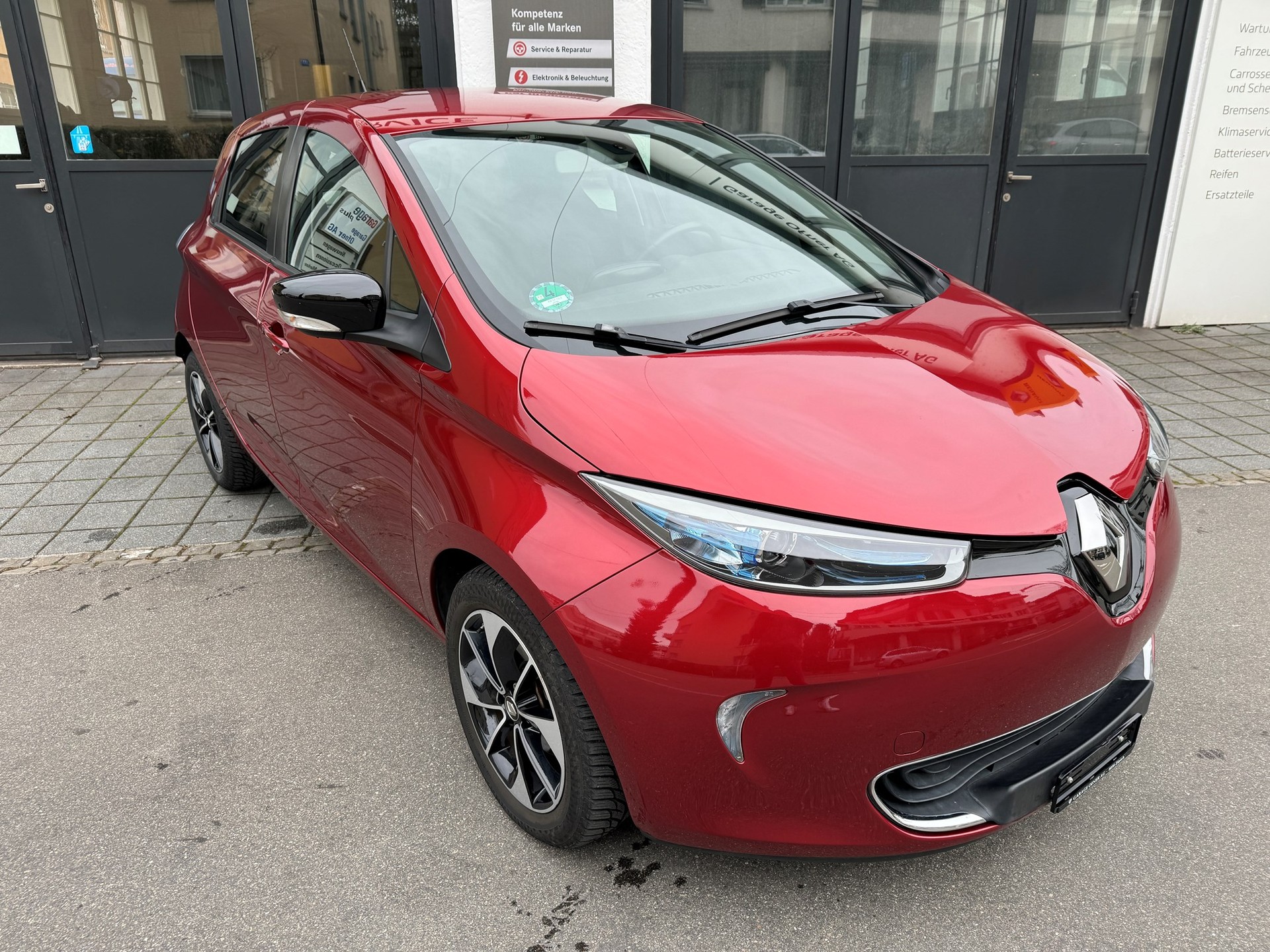 RENAULT Zoe Intens R90 (Batterie Miete)-image-1
