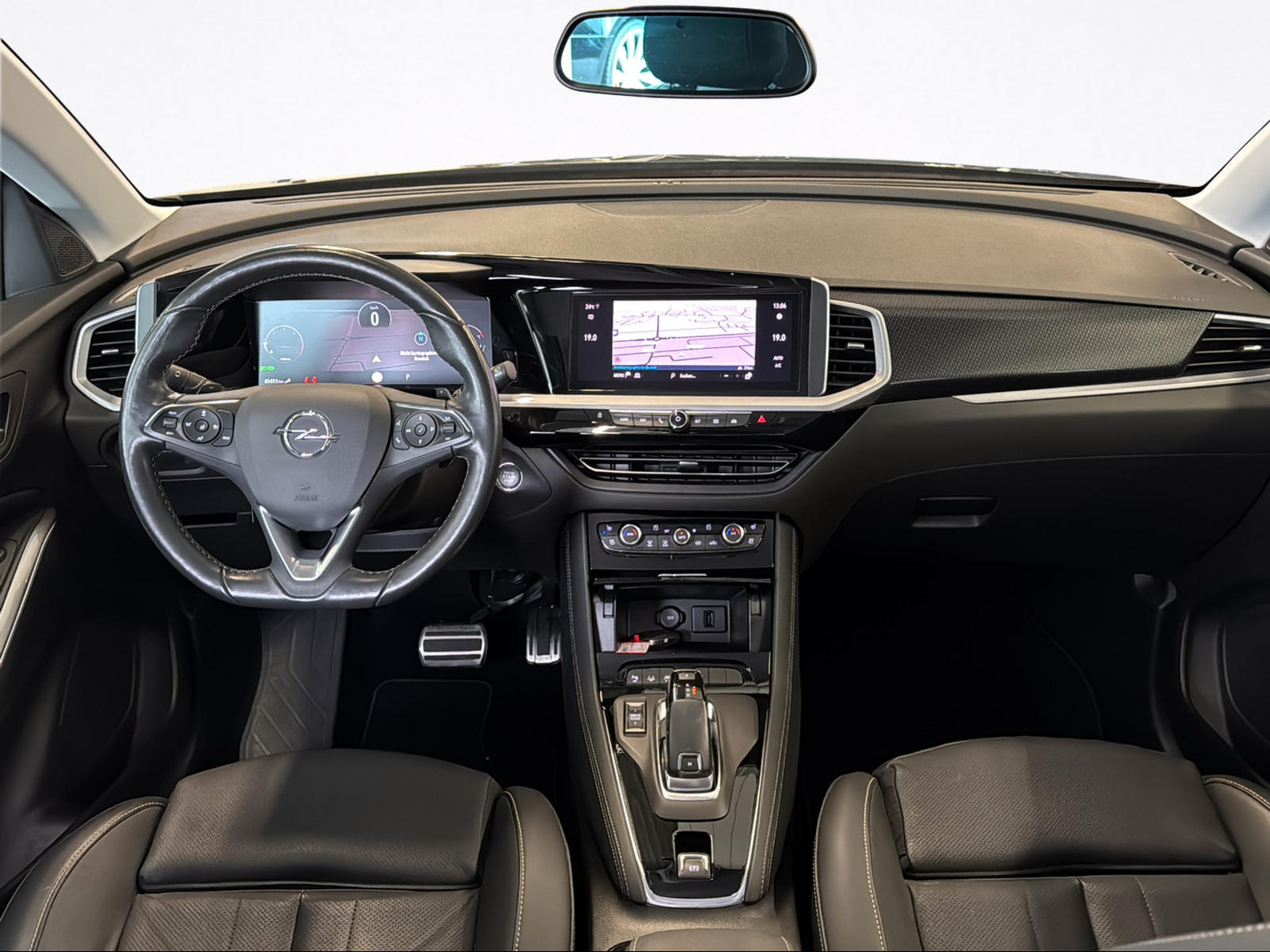 OPEL Grandland 1.5CDTi Ultimate Automatic-image-8