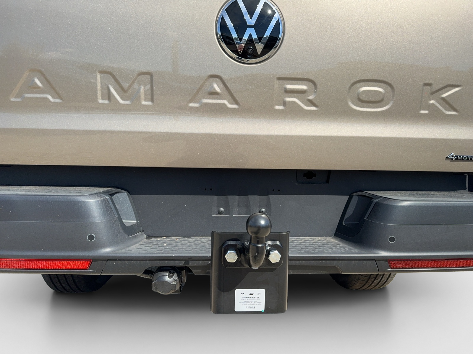 VW Amarok 2.0TDI Life-image-14