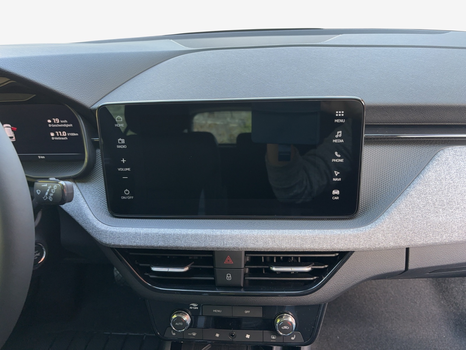 SKODA Kamiq 1.0 TSI Selection DSG-image-10