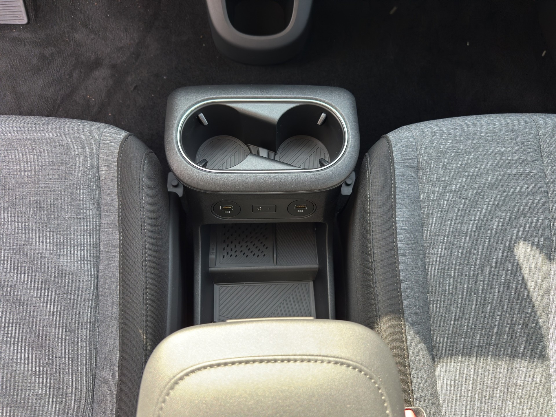 HYUNDAI Ioniq 5 77kWh Origo 2WD-image-18