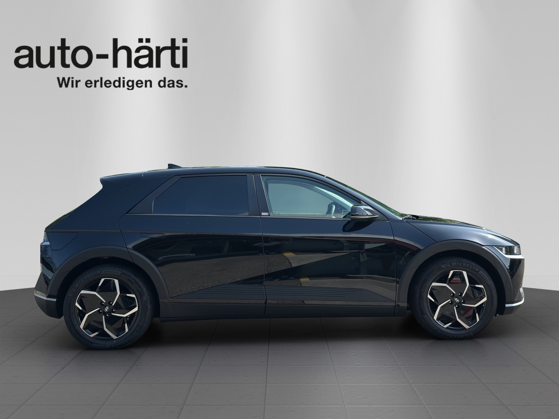 HYUNDAI Ioniq 5 77kWh Origo 2WD-image-5