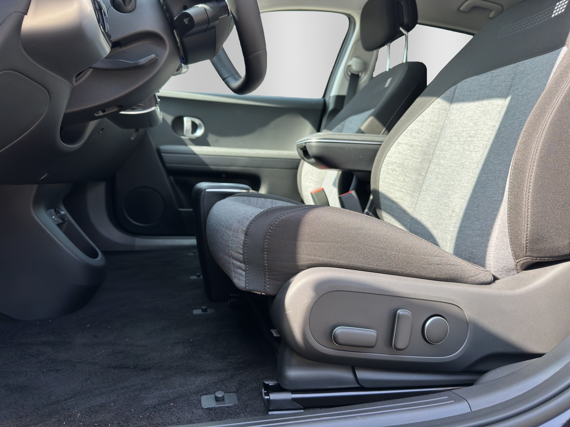 HYUNDAI Ioniq 5 77kWh Origo 2WD-image-11