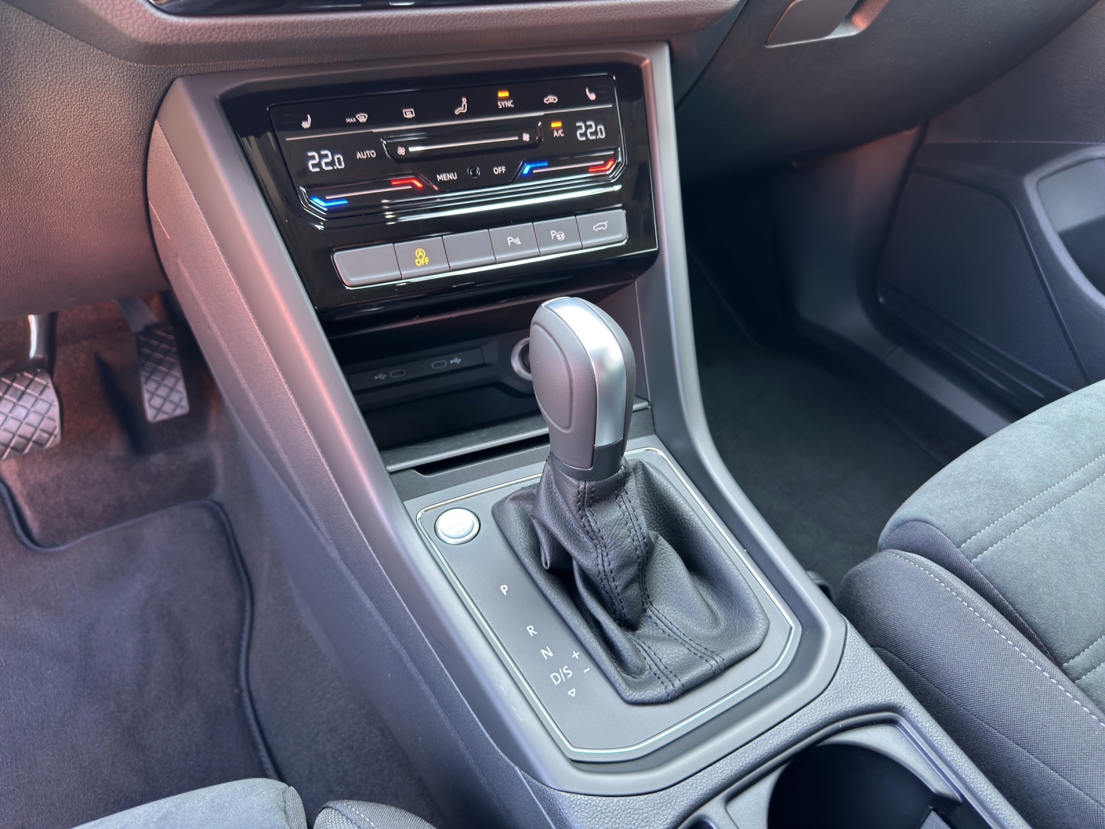VW Touran 1.5 TSI EVO Comfortline United DSG-image-14