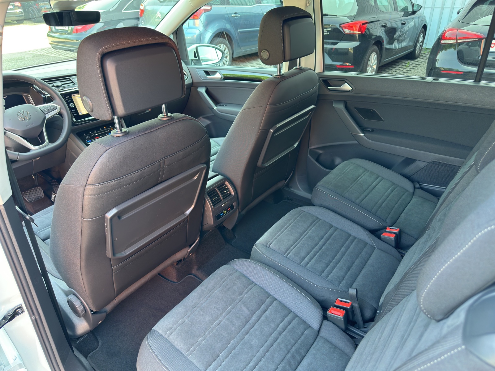 VW Touran 1.5 TSI EVO Comfortline United DSG-image-16