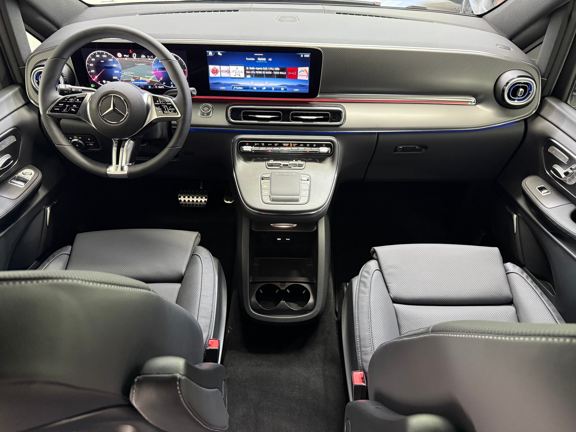 MERCEDES-BENZ V 250 d 4MATIC AVANTGARDE 3200mm L-image-10
