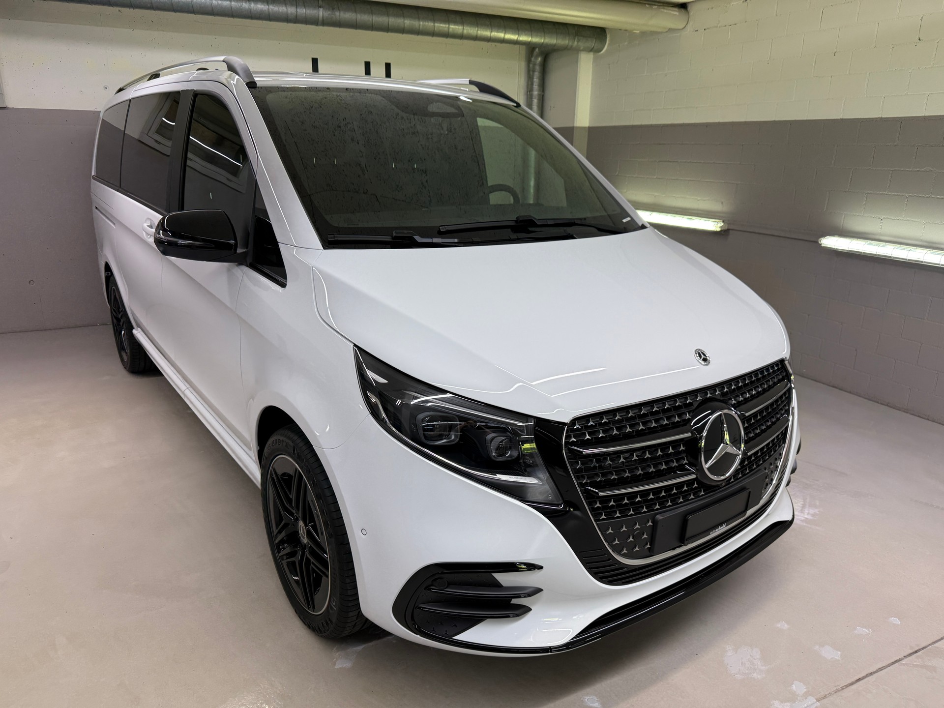 MERCEDES-BENZ V 250 d 4MATIC AVANTGARDE 3200mm L