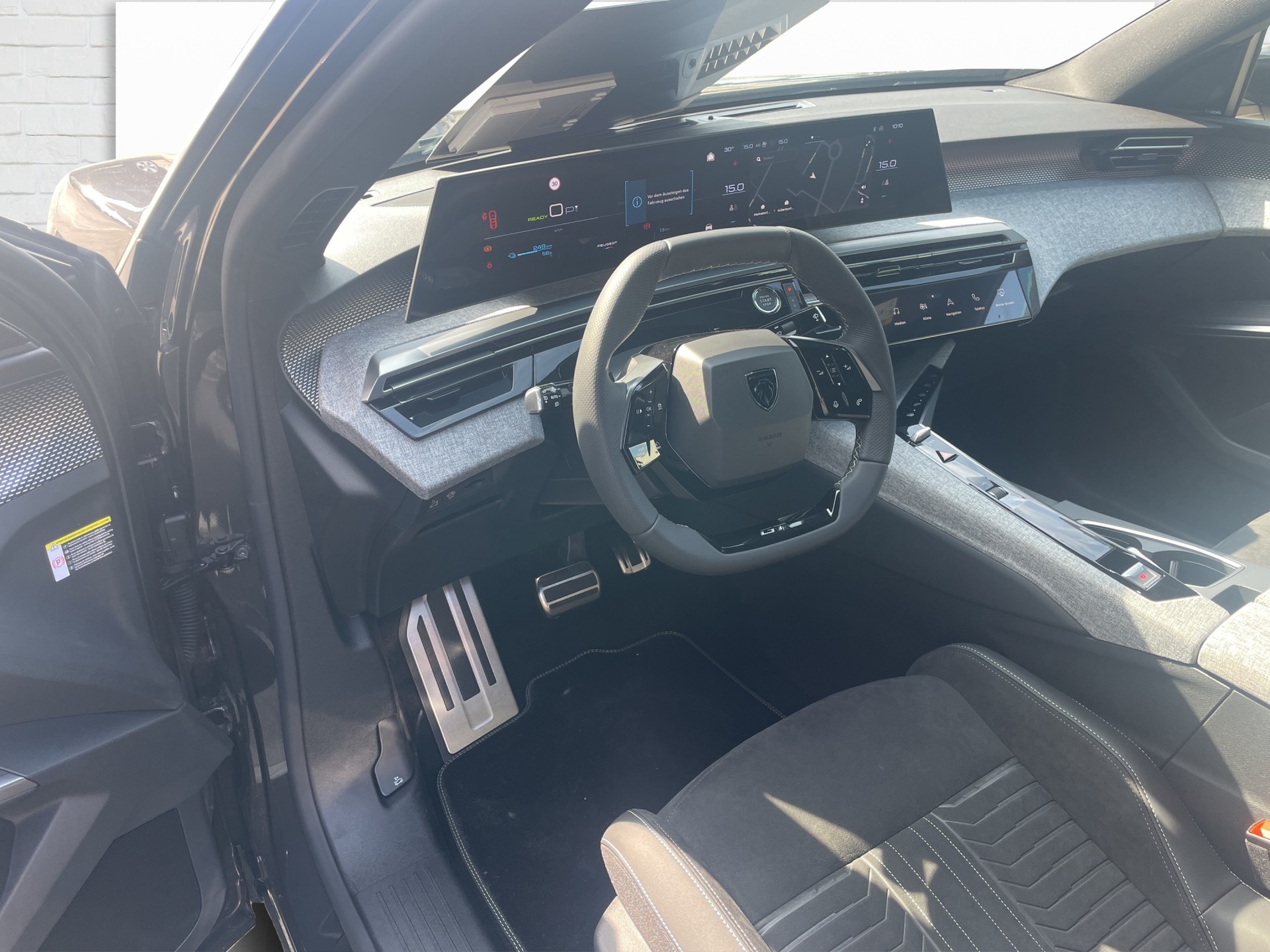 PEUGEOT 3008 e-GT New-image-5