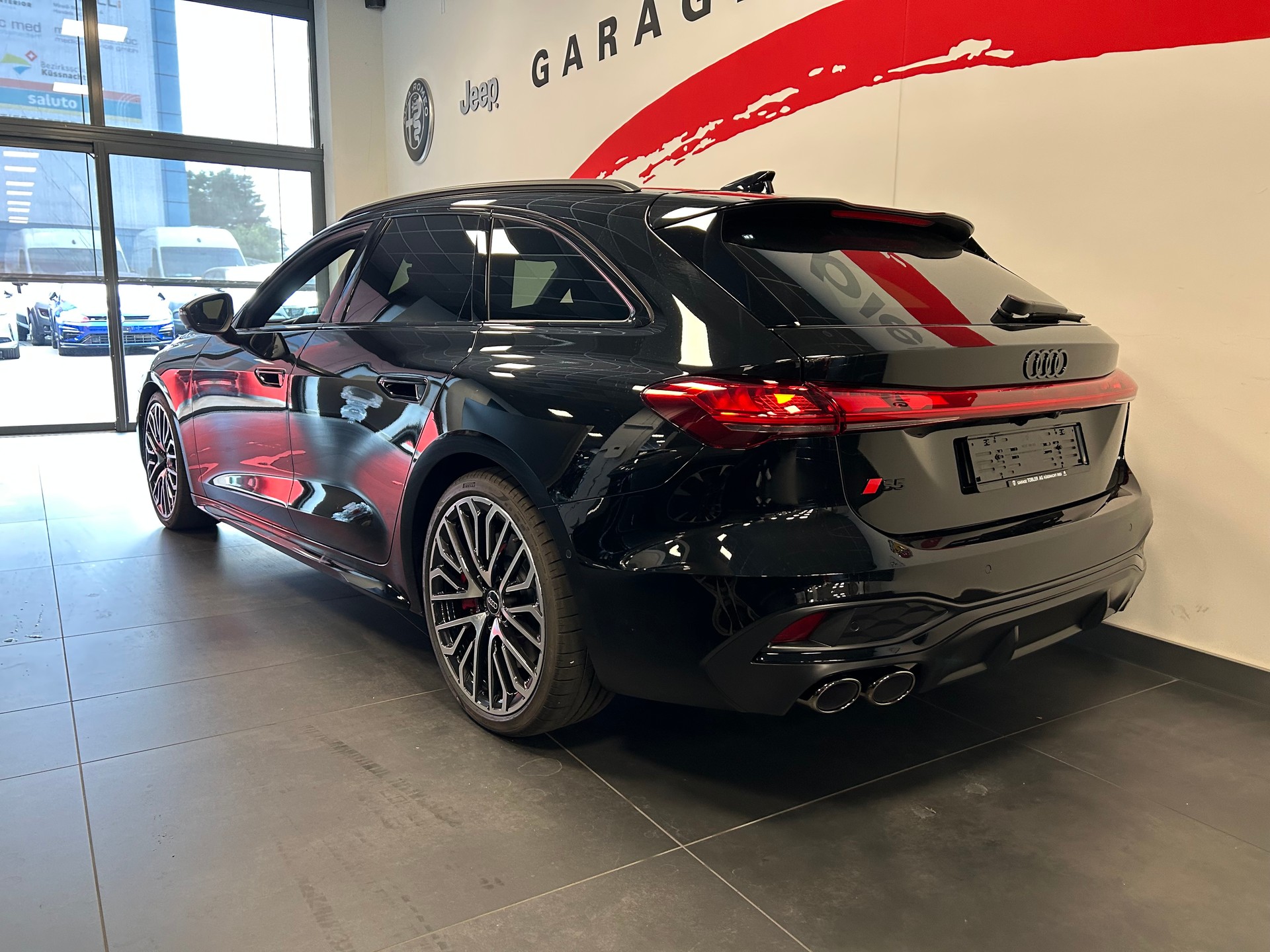 AUDI S5 Avant TFSI quattro S tronic-image-16