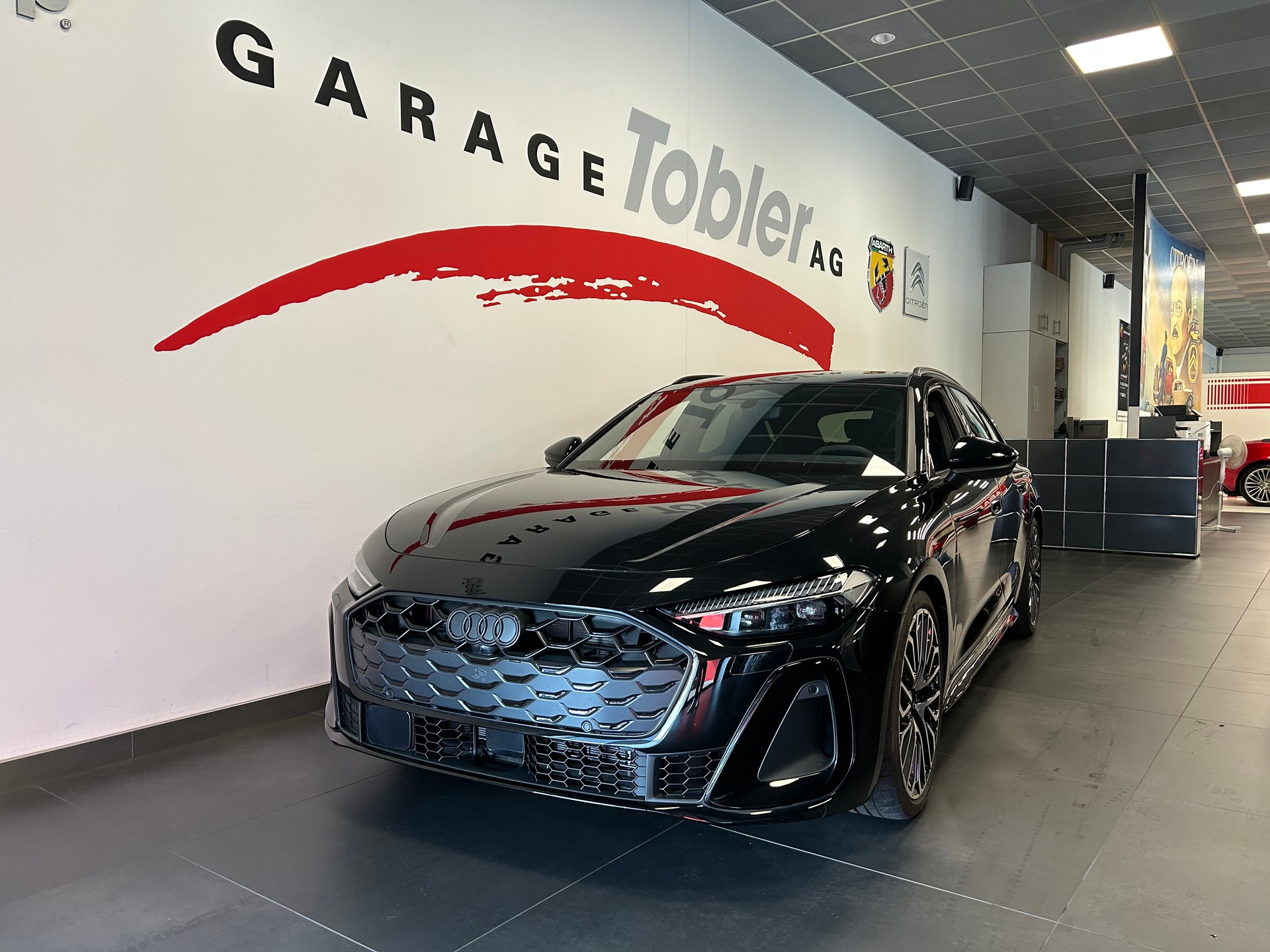 AUDI S5 Avant TFSI quattro S tronic-image-2