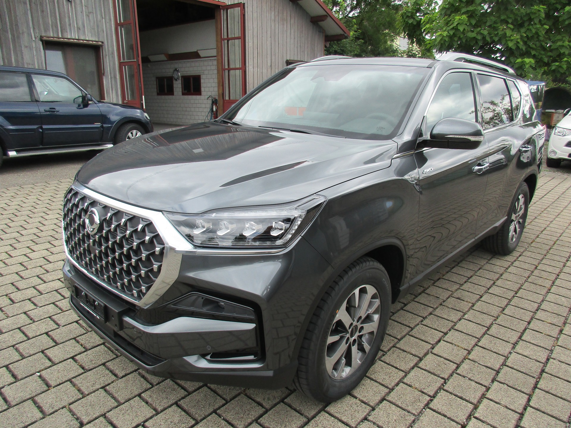 KGM-SsangYong Rexton 2.2 CRDi Platinum 4WD AT