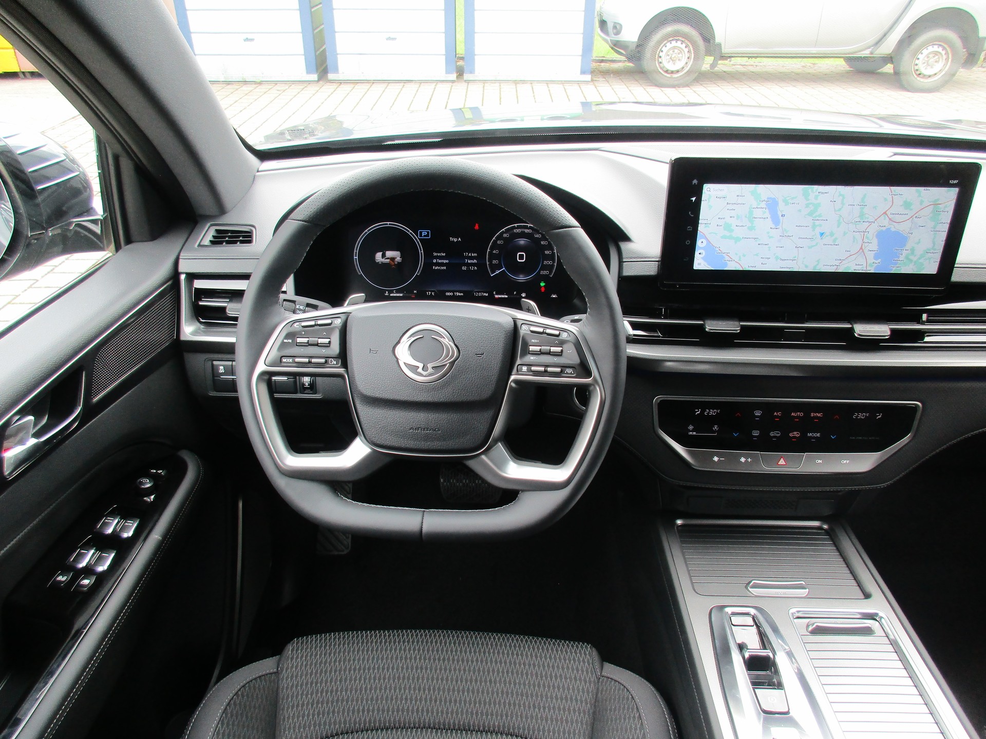 KGM-SsangYong Rexton 2.2 CRDi Platinum 4WD AT-image-7