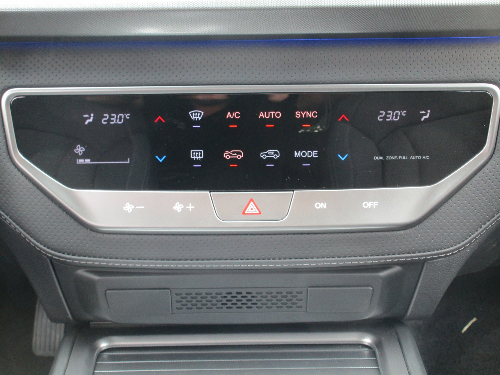 KGM-SsangYong Rexton 2.2 CRDi Platinum 4WD AT-image-9