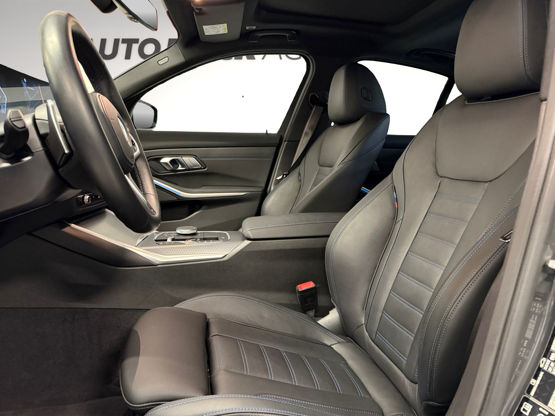BMW M340d xDrive 48V Steptronic M Sport Pro-image-6