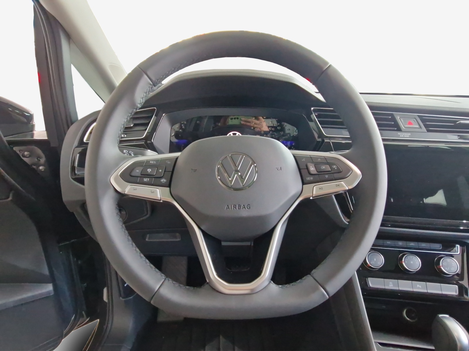 VW Touran 1.5 TSI EVO Comfortline DSG-image-8