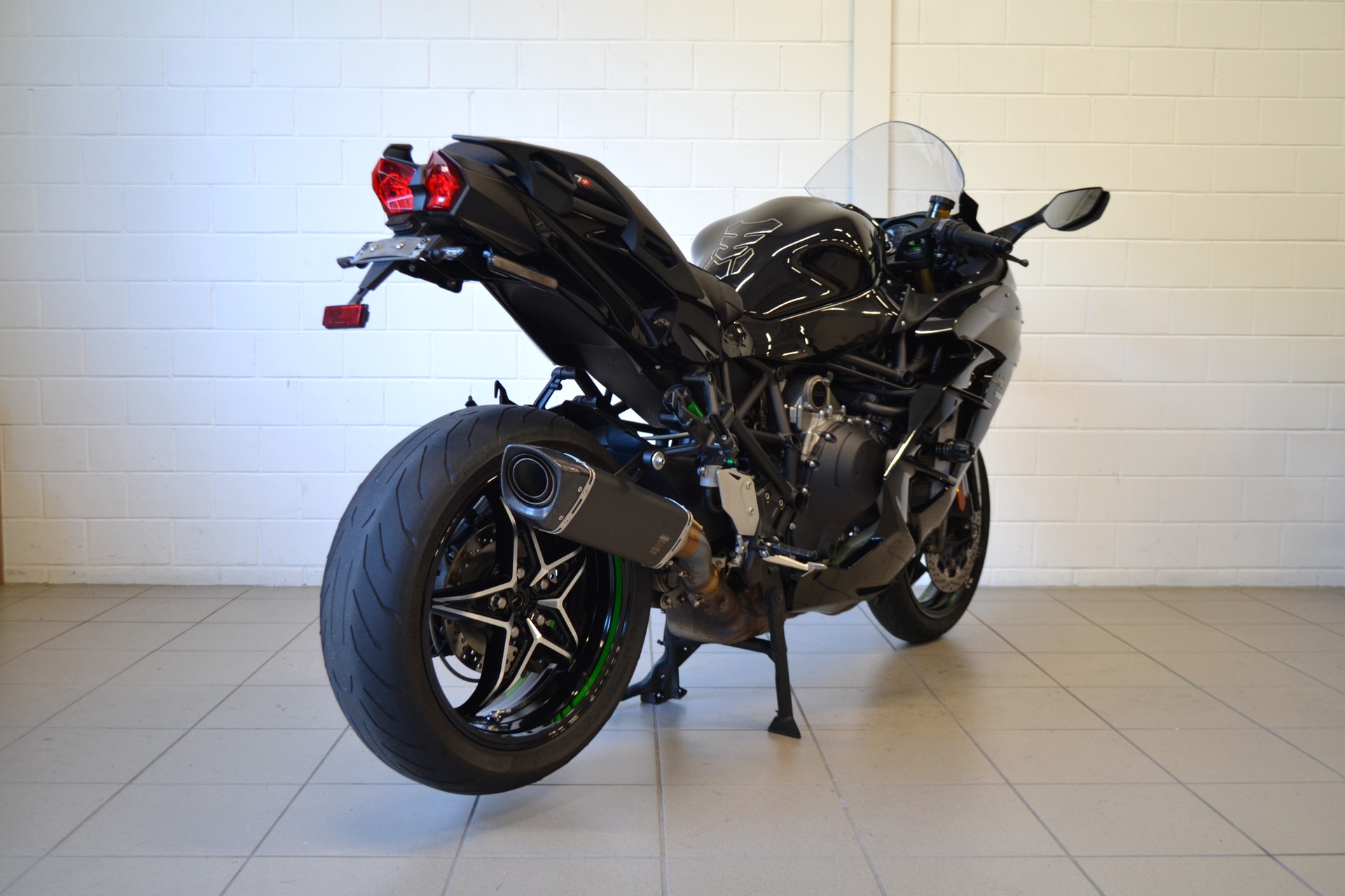 KAWASAKI Ninja H2 SX SE ABS-showroom-element-3