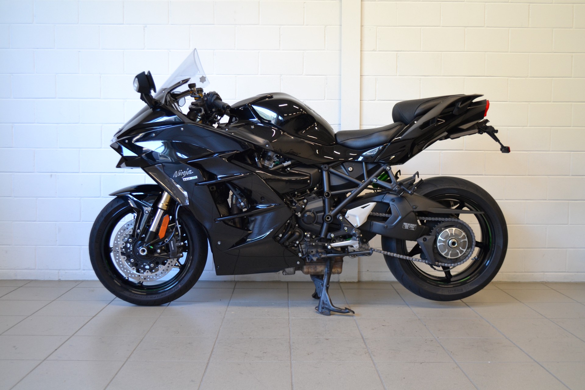 KAWASAKI Ninja H2 SX SE ABS-showroom-element-2