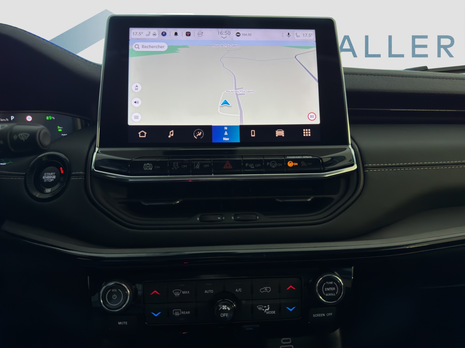 JEEP COMPASS 1.3 Summit 4xe-image-10