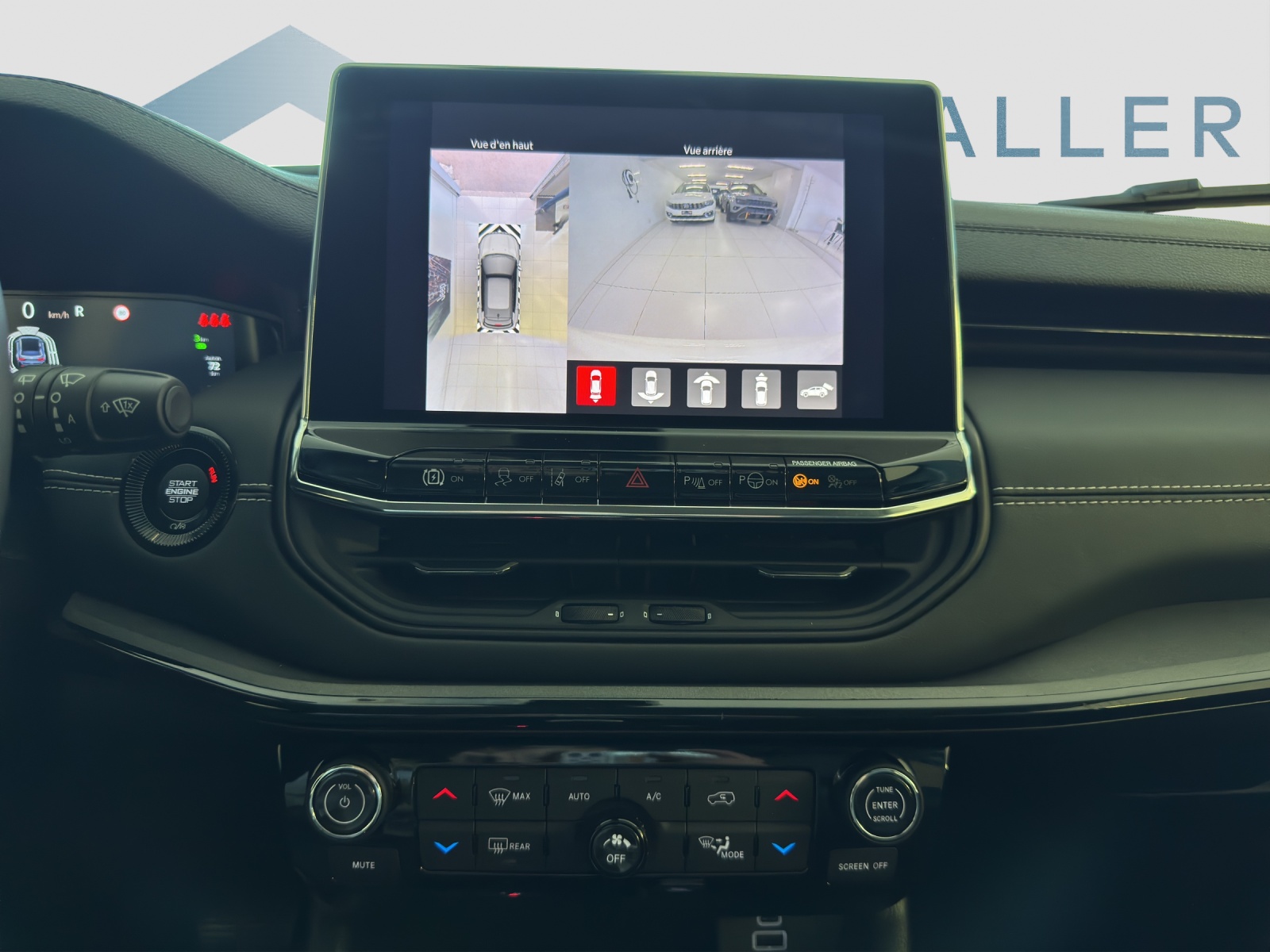 JEEP COMPASS 1.3 Summit 4xe-image-11