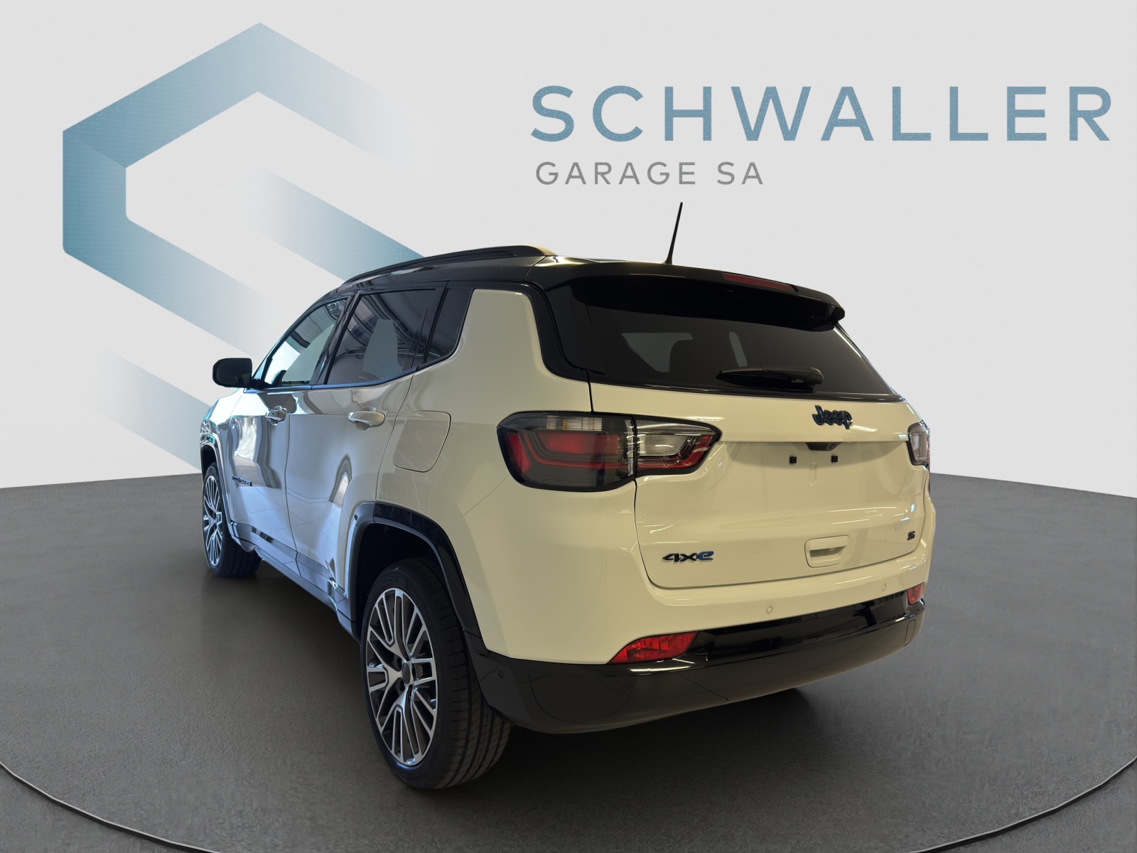 JEEP COMPASS 1.3 Summit 4xe-image-5