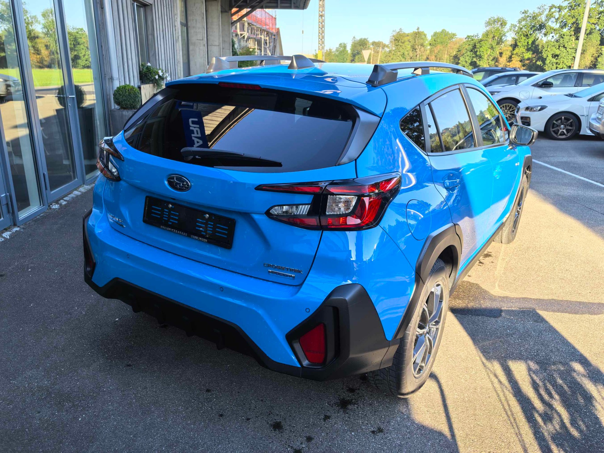 SUBARU Crosstrek 2.0 e-Boxer Swiss Plus AWD Lineartronic-image-4