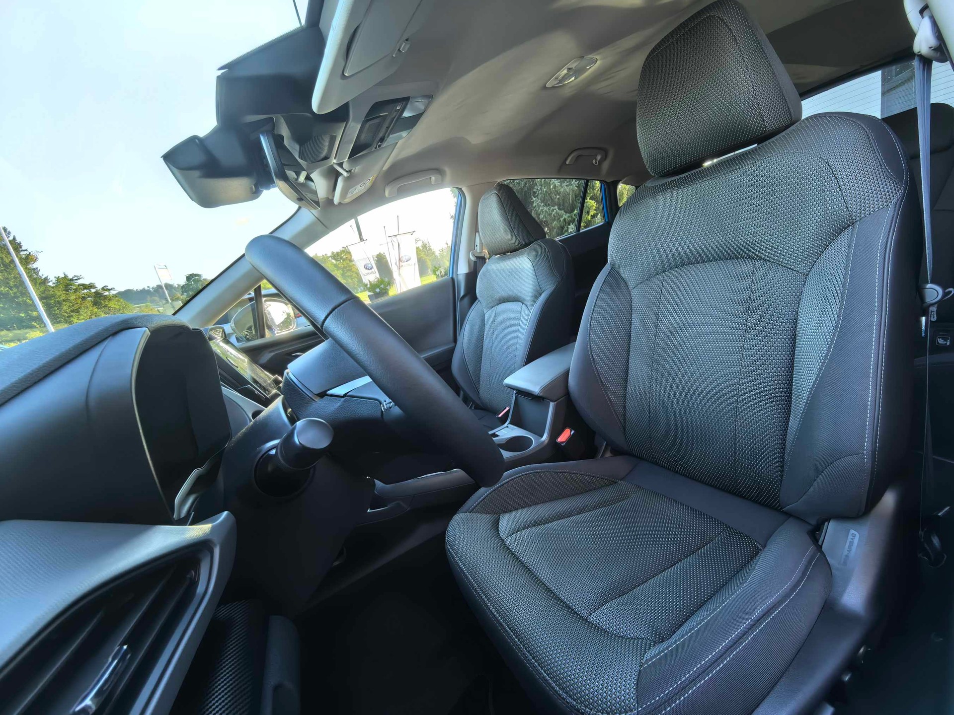 SUBARU Crosstrek 2.0 e-Boxer Swiss Plus AWD Lineartronic-image-7