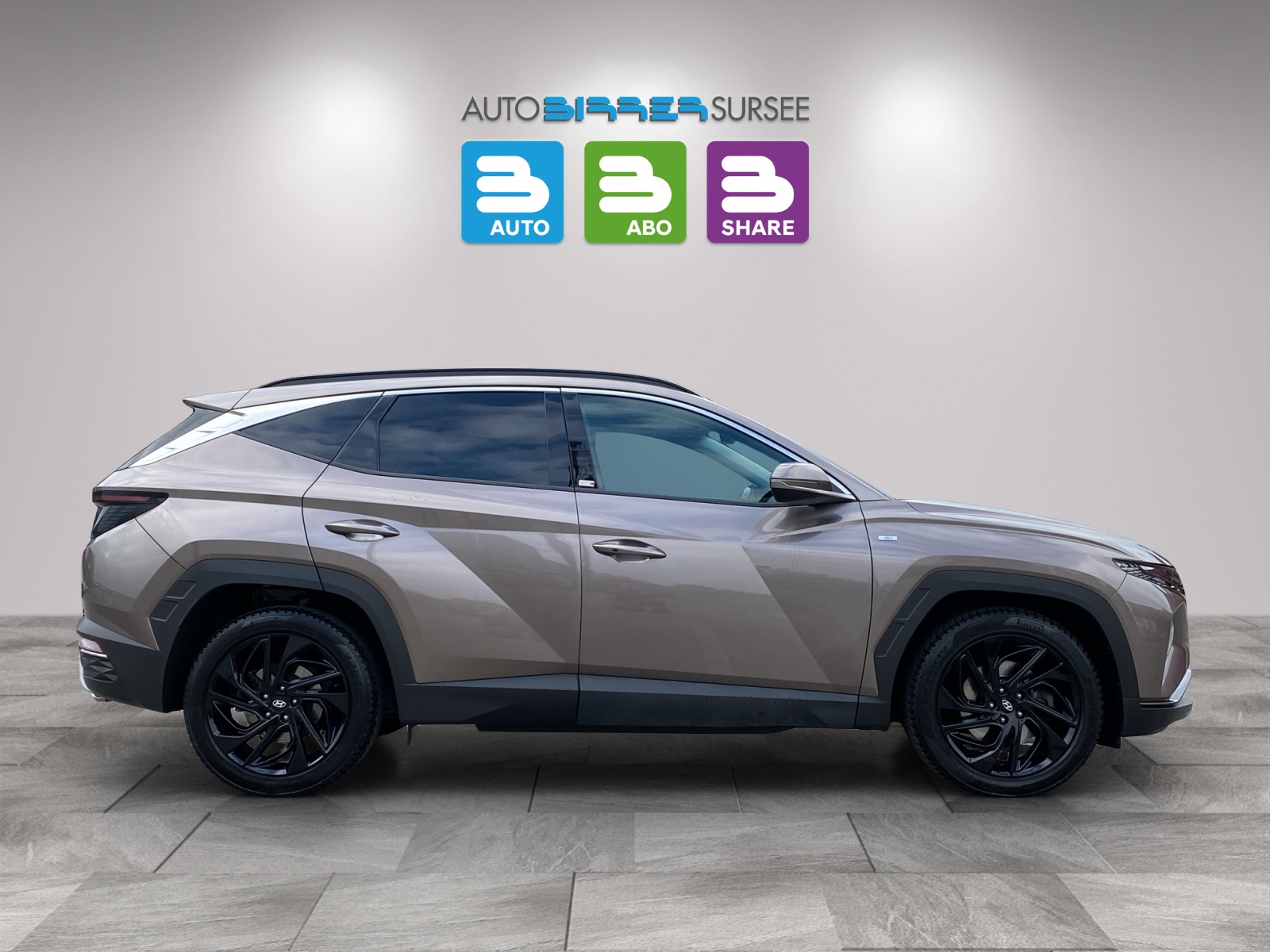 HYUNDAI Tucson 1.6 T-GDi Amplia 4WD-image-3