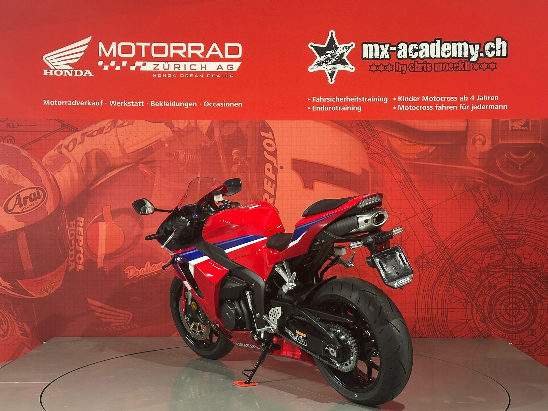 HONDA CBR 600 RR **Neufahrzeug**-showroom-element-3