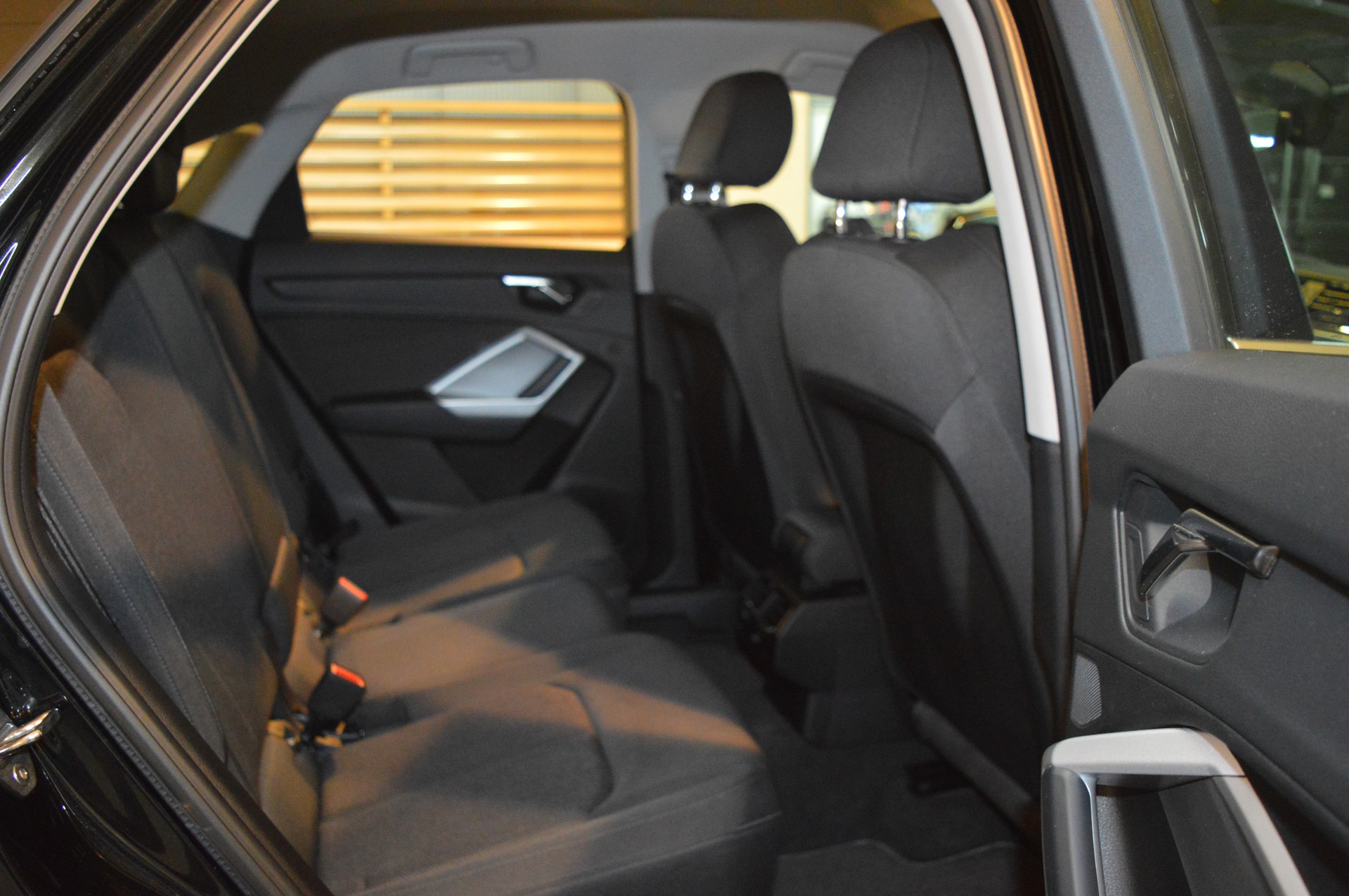 AUDI Q3 Sportback 35 TFSI Attraction S-tronic-image-21