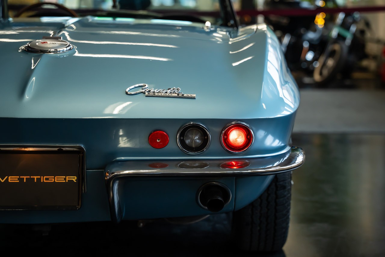 CHEVROLET CORVETTE STINGRAY-image-10