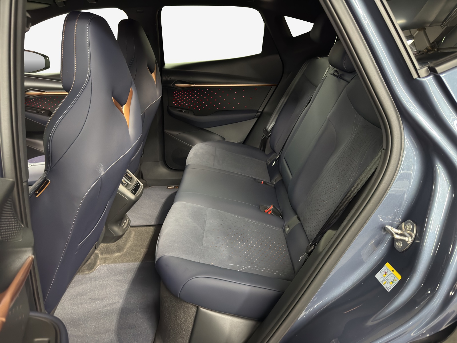 CUPRA Tavascan Type 9 77 kWh Adrenaline-image-12