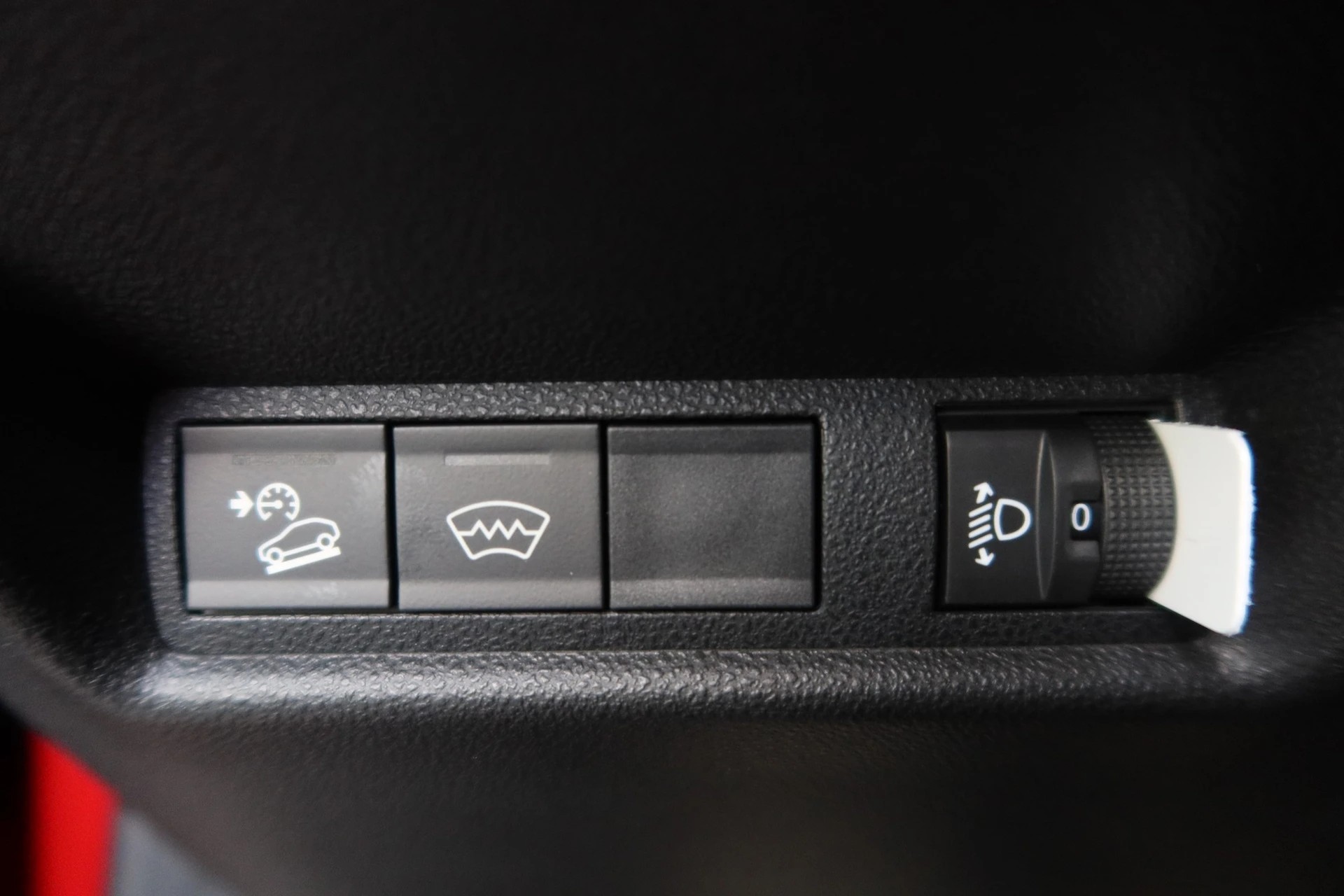 JEEP Avenger 54kWh Longitude-image-12
