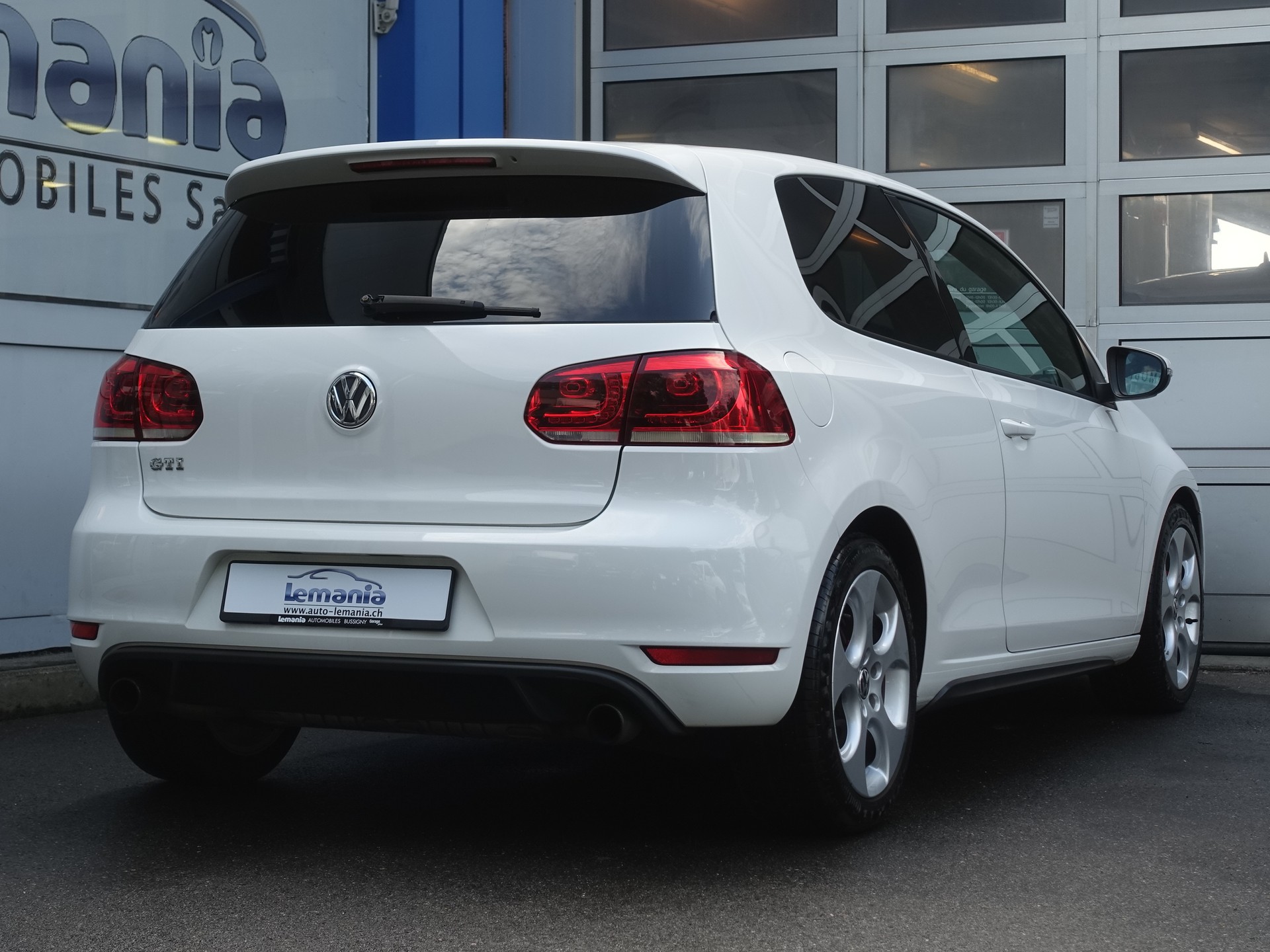 VW Golf 2.0 TSI GTI Team-image-3