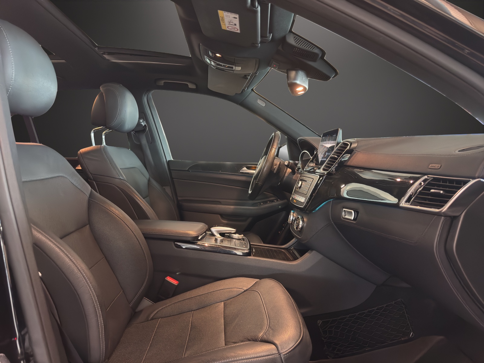 MERCEDES-BENZ GLE 350 d Executive 4M-image-10