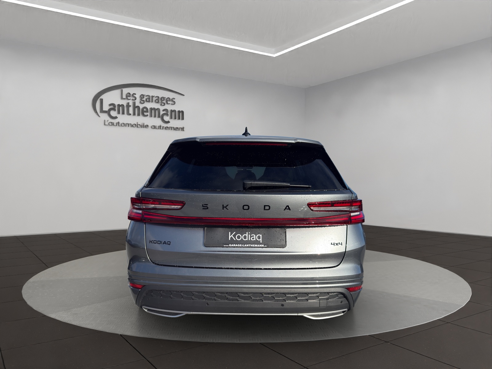 SKODA Kodiaq 2.0 TSI Sportline 4x4-image-3