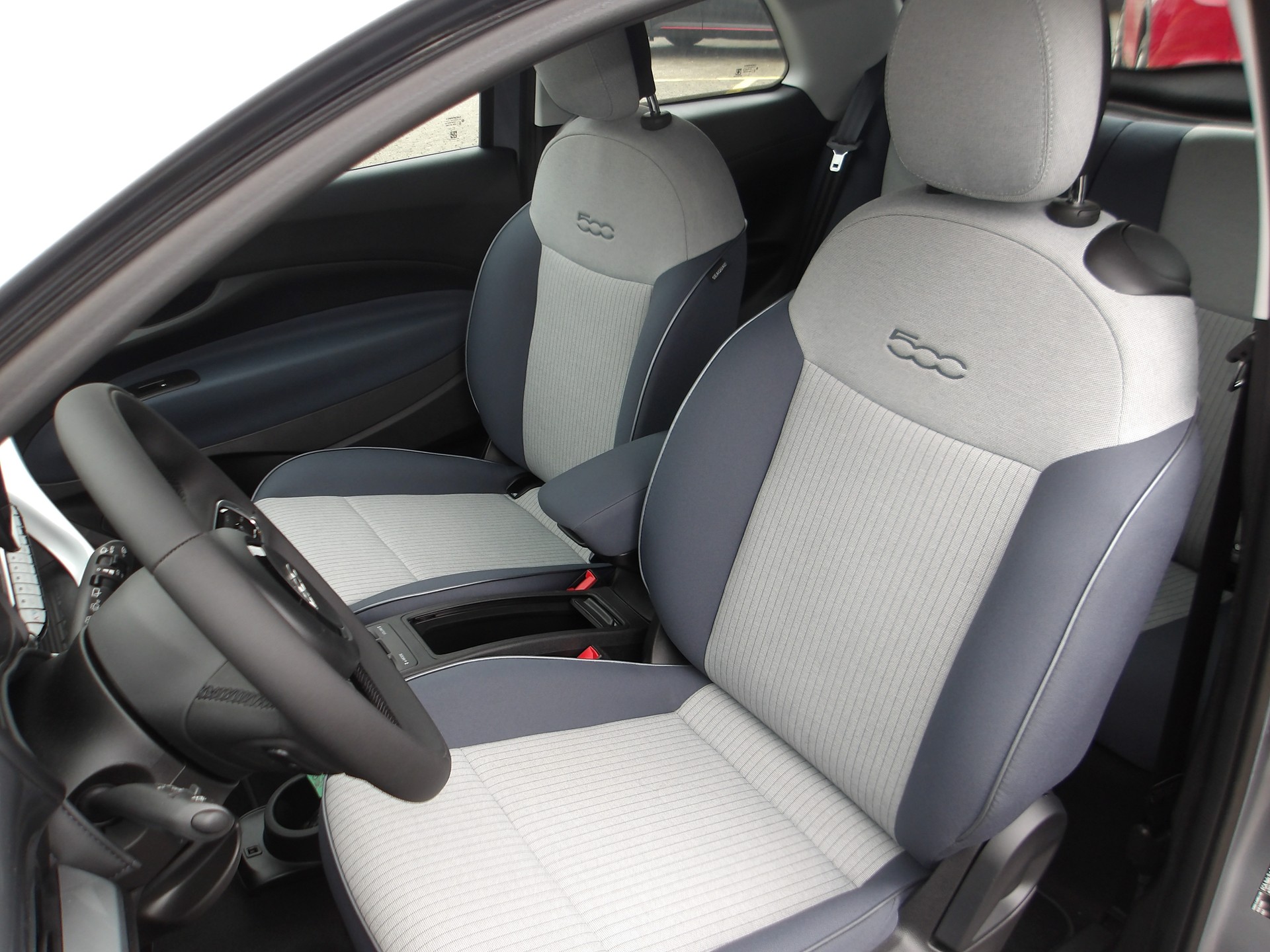 FIAT 500 electric 87 kW Icon-image-9