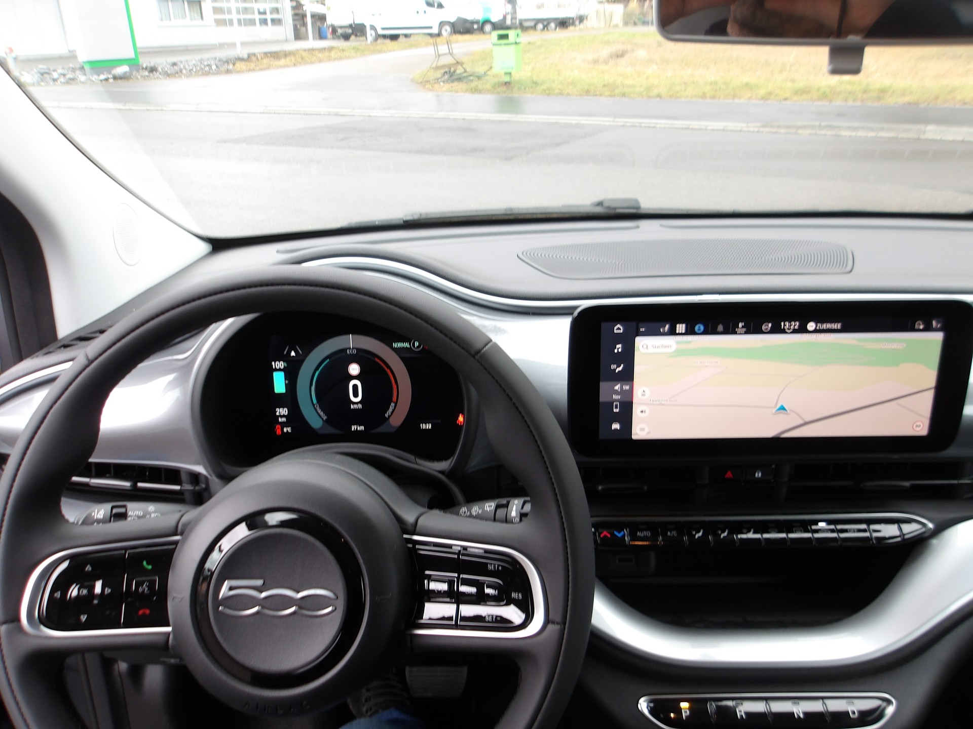 FIAT 500 electric 87 kW Icon-image-11